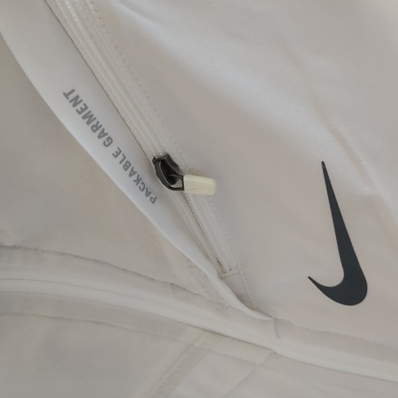 Nike Storm-FIT Adv Running Division Jacket - Picture 6 of 13